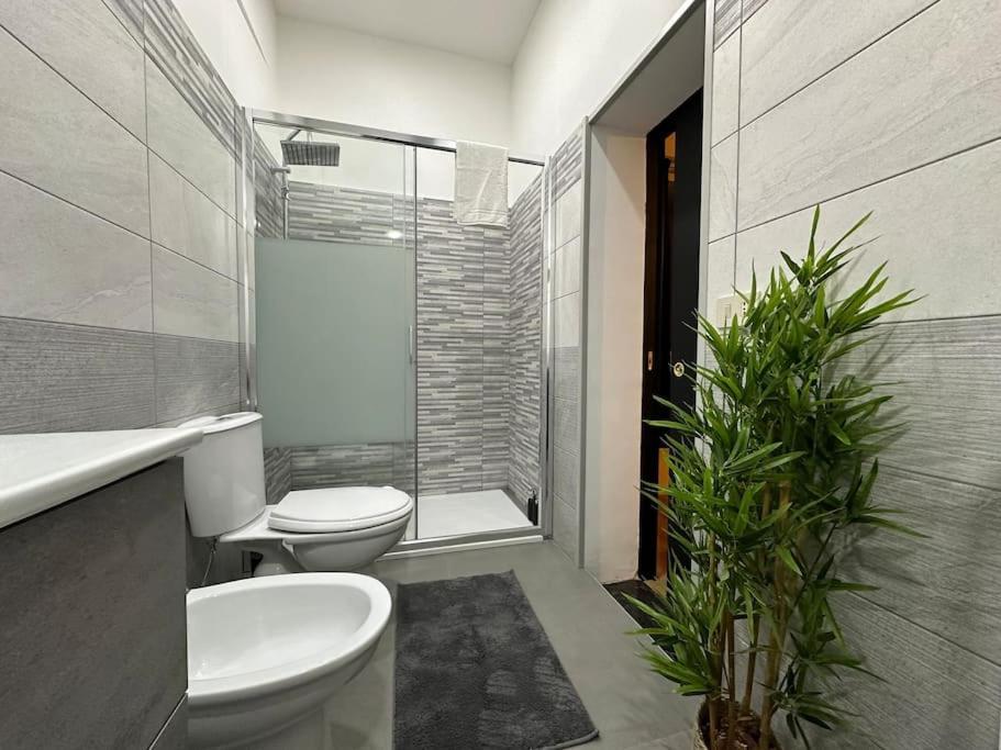 La Casa Di Marlu - Gorgeous Flat In Catania Centre Apartamento Exterior foto